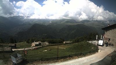 immagine della webcam nei dintorni di Sampeyre: webcam Ostana