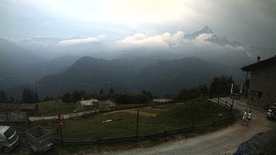 immagine della webcam nei dintorni di Rucas di Bagnolo: webcam Ostana