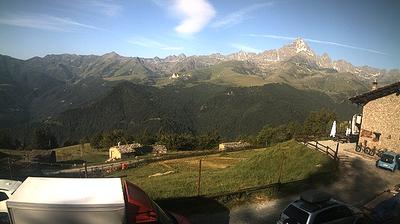 immagine della webcam nei dintorni di Bagnolo Piemonte: webcam Ostana