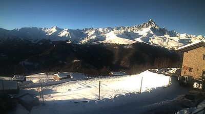 immagine della webcam nei dintorni di Villar Pellice: webcam Ostana