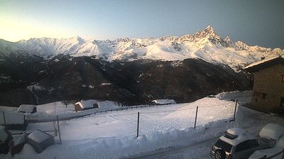 immagine della webcam nei dintorni di Crissolo Pian della Regina: webcam Ostana