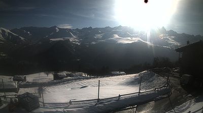 immagine della webcam nei dintorni di Bagnolo Piemonte: webcam Ostana