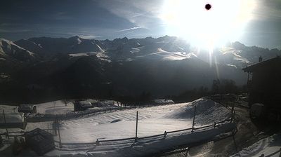 immagine della webcam nei dintorni di Bagnolo Piemonte: webcam Ostana