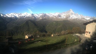 immagine della webcam nei dintorni di Crissolo Pian della Regina: webcam Ostana