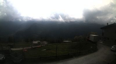 immagine della webcam nei dintorni di Sampeyre: webcam Ostana