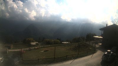 immagine della webcam nei dintorni di Crissolo: webcam Ostana
