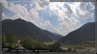 immagine della webcam nei dintorni di Felino: webcam Calestano