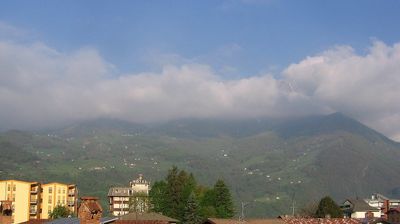 immagine della webcam nei dintorni di San Giovanni Bianco: webcam Barzio