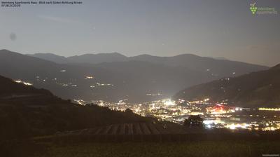 immagine della webcam nei dintorni di Barbiano: webcam Varna