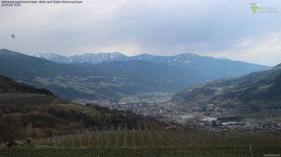 immagine della webcam nei dintorni di Funes: webcam Varna