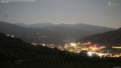 immagine della webcam nei dintorni di Campo di Trens: webcam Varna