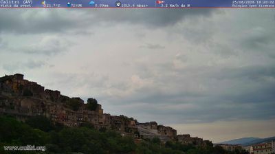 immagine della webcam nei dintorni di Ariano Irpino: webcam Calitri
