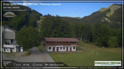 immagine della webcam nei dintorni di Capanne di Sillano: webcam Pratospilla