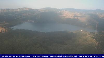 immagine della webcam nei dintorni di Campo di Giove: webcam Civitella Messer Raimondo