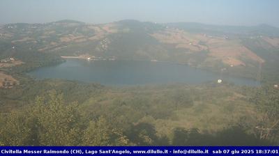 immagine della webcam nei dintorni di Fossacesia Marina: webcam Civitella Messer Raimondo