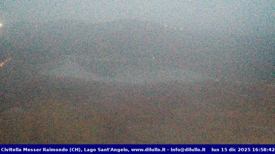 immagine della webcam nei dintorni di Pettorano sul Gizio: webcam Civitella Messer Raimondo