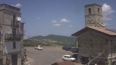 immagine della webcam nei dintorni di Roio del Sangro: webcam Civitaluparella
