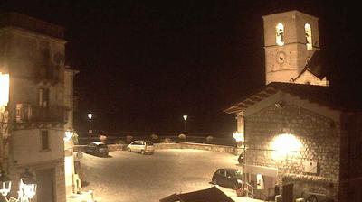 immagine della webcam nei dintorni di Roio del Sangro: webcam Civitaluparella