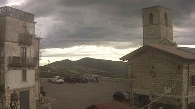 immagine della webcam nei dintorni di Cansano: webcam Civitaluparella