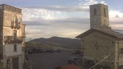 immagine della webcam nei dintorni di Castel di Sangro: webcam Civitaluparella