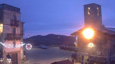 immagine della webcam nei dintorni di Rionero Sannitico: webcam Civitaluparella