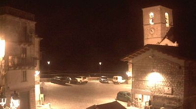 immagine della webcam nei dintorni di Castel di Sangro: webcam Civitaluparella