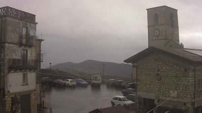 immagine della webcam nei dintorni di Castel di Sangro: webcam Civitaluparella