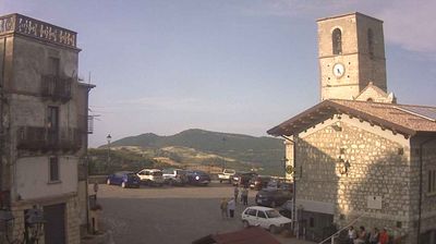 immagine della webcam nei dintorni di Castel di Sangro: webcam Civitaluparella