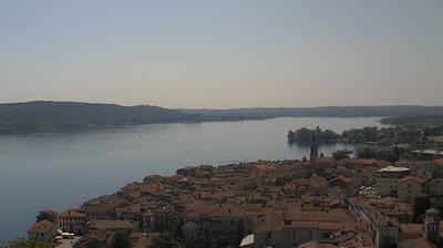 immagine della webcam nei dintorni di Bolzano Novarese: webcam Arona