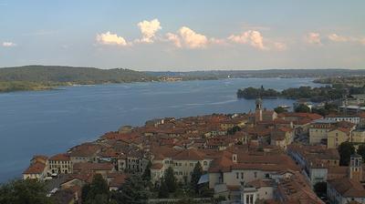 immagine della webcam nei dintorni di Oleggio Castello: webcam Arona