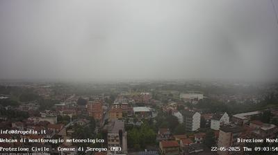 immagine della webcam nei dintorni di Milano Cimitero Monumentale: webcam Seregno