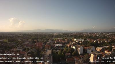 immagine della webcam nei dintorni di Milano San Marco: webcam Seregno