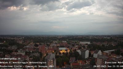immagine della webcam nei dintorni di Casatenovo: webcam Seregno