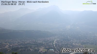immagine della webcam nei dintorni di Altopiano di Vezzena: webcam Marlengo