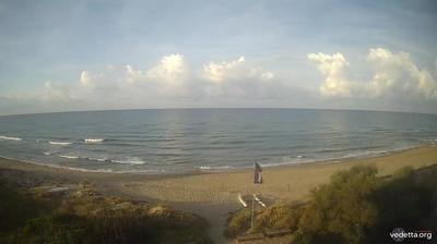 immagine della webcam nei dintorni di Castel Romano: webcam Pomezia