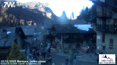 immagine della webcam nei dintorni di Crissolo Pian della Regina: webcam Marmora