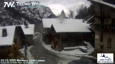 immagine della webcam nei dintorni di Pian Mune': webcam Marmora