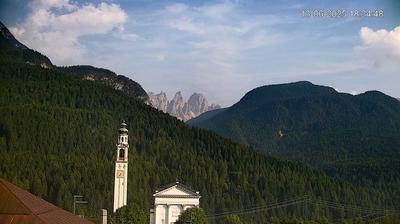 immagine della webcam nei dintorni di Forni di Sopra: webcam Domegge di Cadore