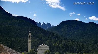 immagine della webcam nei dintorni di Forni di Sopra: webcam Domegge di Cadore