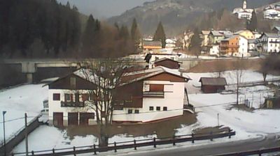 immagine della webcam nei dintorni di Comelico Superiore: webcam San Nicolò di Comelico