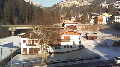 immagine della webcam nei dintorni di Lorenzago di Cadore: webcam San Nicolò di Comelico