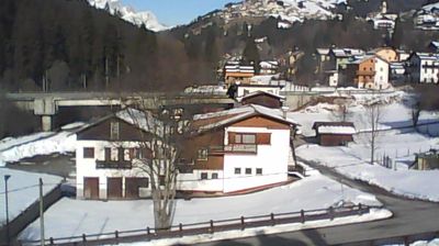 immagine della webcam nei dintorni di Comelico Superiore: webcam San Nicolò di Comelico