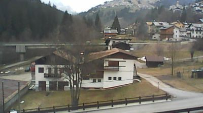immagine della webcam nei dintorni di Calalzo di Cadore: webcam San Nicolò di Comelico