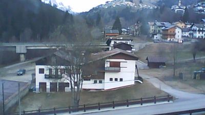 immagine della webcam nei dintorni di Monte Elmo: webcam San Nicolò di Comelico