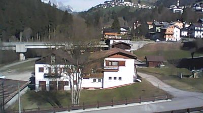 immagine della webcam nei dintorni di Comelico Superiore: webcam San Nicolò di Comelico