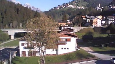 immagine della webcam nei dintorni di Laggio di Cadore: webcam San Nicolò di Comelico