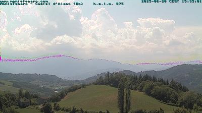 immagine della webcam nei dintorni di Castello di Serravalle: webcam Castel d'Aiano