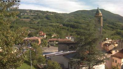 immagine della webcam nei dintorni di Passo del Penice: webcam Morfasso