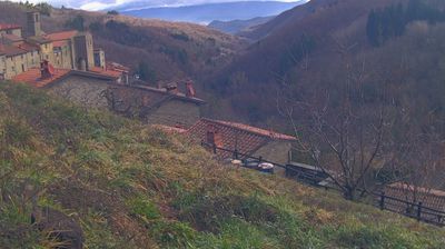 immagine della webcam nei dintorni di Arezzo: webcam Ortignano Raggiolo