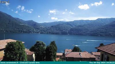 immagine della webcam nei dintorni di Senna Comasco: webcam Carate Urio
